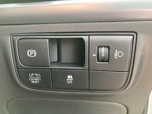 Hyundai TUCSON 1.6T Hybrid Advance 5dr Auto White