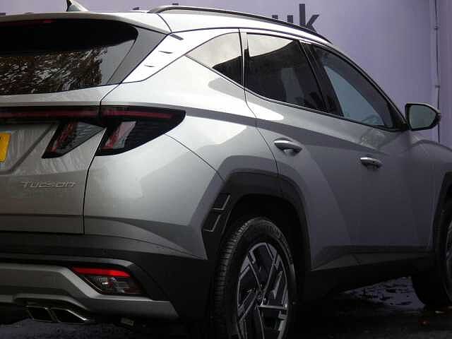 Hyundai TUCSON 1.6T Advance 5dr