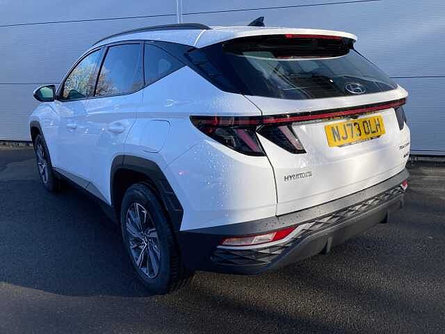 Hyundai TUCSON 1.6 TGDi Hybrid 230 SE Connect 5dr 2WD Auto White