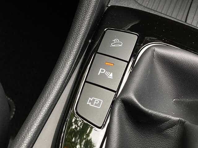 Hyundai TUCSON 1.6T Premium 5dr