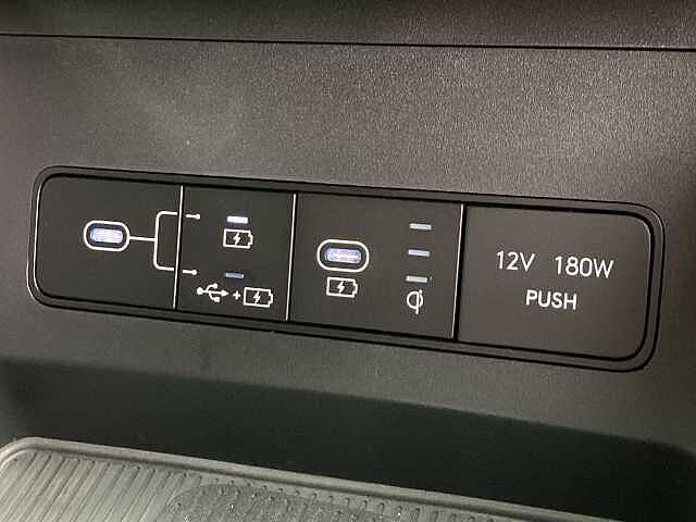 Hyundai TUCSON 1.6T Premium 5dr