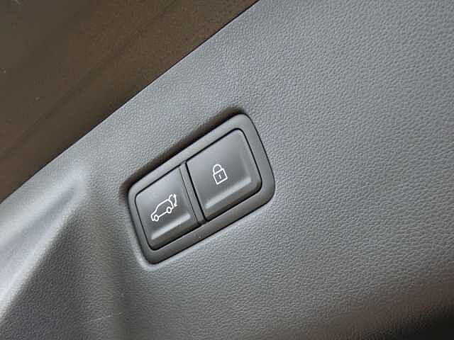 Hyundai SANTA FE 1.6 TGDi Hybrid Calligraphy 5dr 4WD Auto