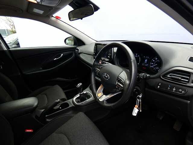 Hyundai i30 1.0T GDi SE Connect 5dr