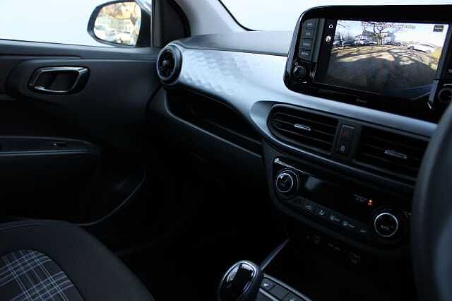 Hyundai i10 1.0 [63] Premium 5dr Auto [Nav]