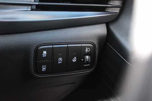 Hyundai i20 1.0T GDi 48V MHD Premium 5dr