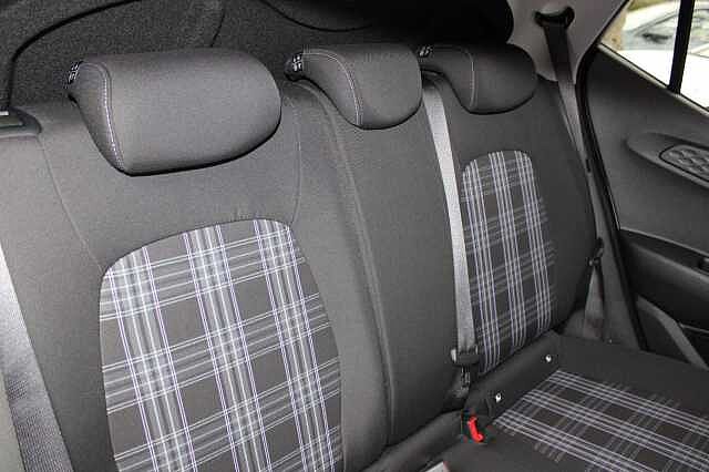 Hyundai i10 1.2 [79] Premium 5dr Auto [Nav]