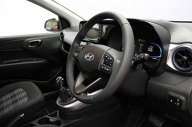Hyundai i10 1.2 [79] Premium 5dr Auto [Nav]
