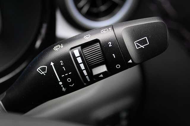 Hyundai i10 1.2 [79] Premium 5dr Auto [Nav]