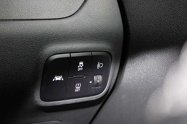 Hyundai i10 1.2 MPi SE Connect 5dr