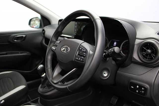 Hyundai i10 1.2 MPi SE Connect 5dr