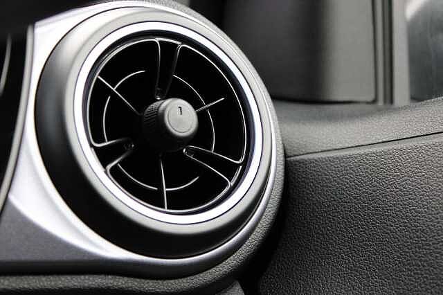 Hyundai i10 1.2 [79] Premium 5dr Auto [Nav]