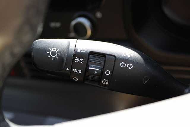 Hyundai i20 1.0T GDi Premium 5dr DCT