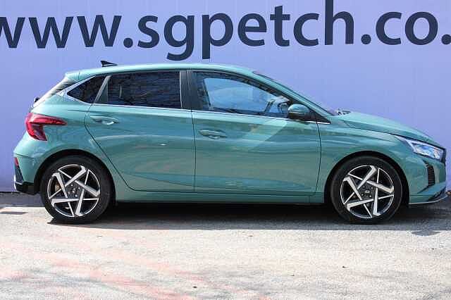 Hyundai i20 1.0T GDi Premium 5dr DCT