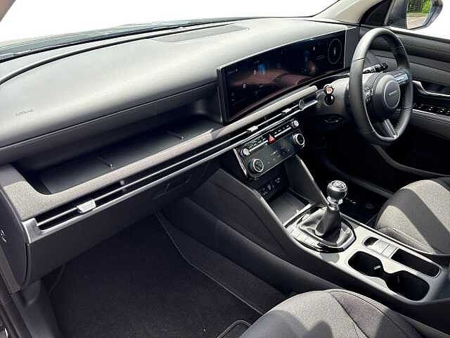 Hyundai TUCSON 1.6T Advance 5dr