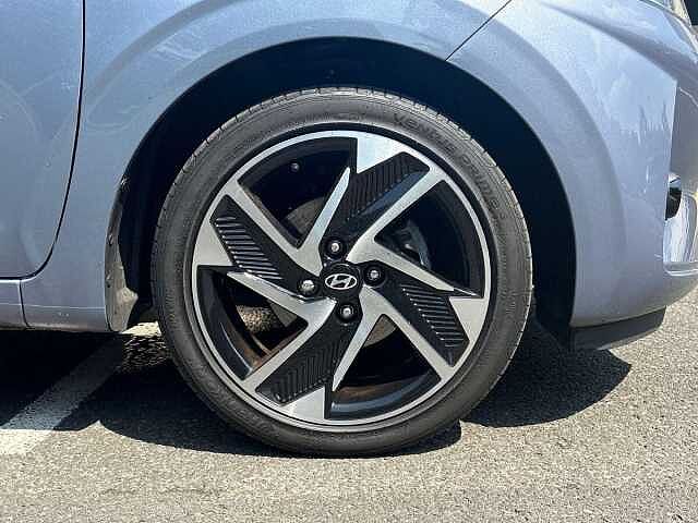 Hyundai i10 1.2 [79] Premium 5dr [Nav]