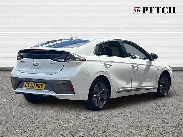 Hyundai IONIQ 1.6 GDi Hybrid Premium SE 5dr DCT