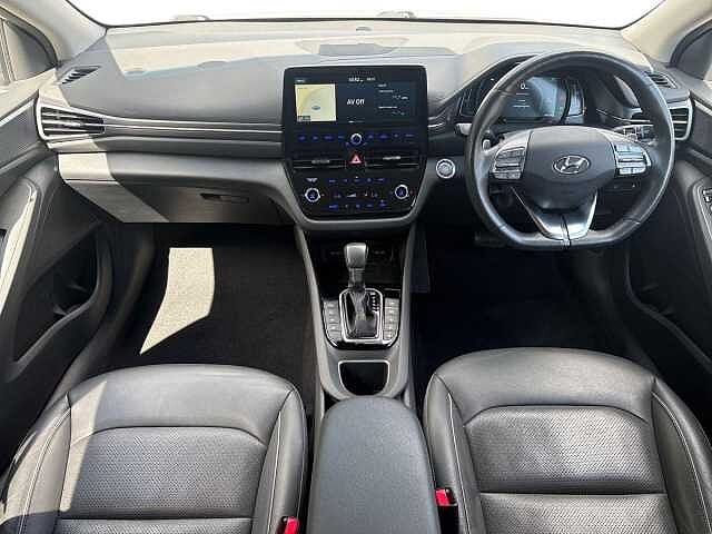 Hyundai IONIQ 1.6 GDi Hybrid Premium SE 5dr DCT