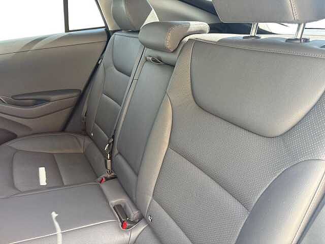 Hyundai IONIQ 1.6 GDi Hybrid Premium SE 5dr DCT