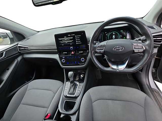 Hyundai IONIQ 1.6 GDi Hybrid Premium 5dr DCT