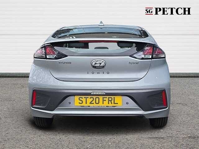 Hyundai IONIQ 1.6 GDi Hybrid Premium 5dr DCT
