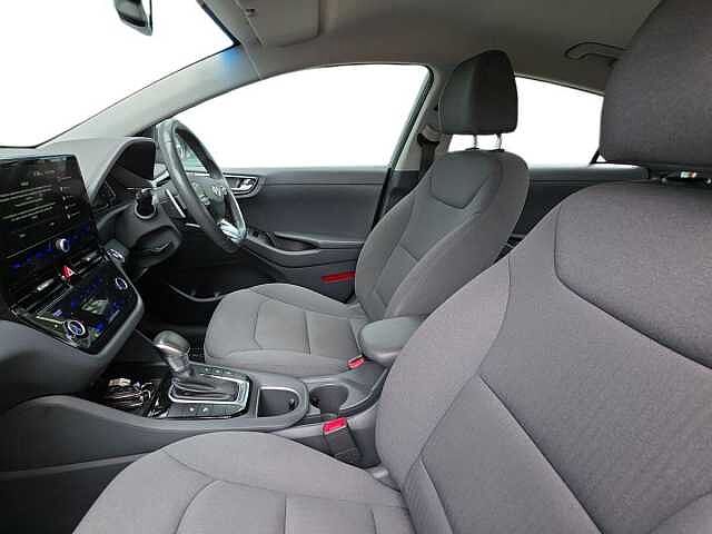 Hyundai IONIQ 1.6 GDi Hybrid Premium 5dr DCT