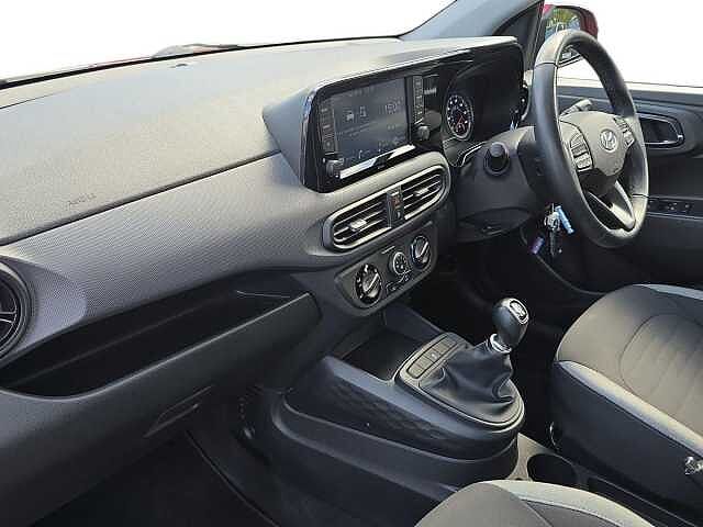 Hyundai i10 1.2 MPi SE Connect 5dr